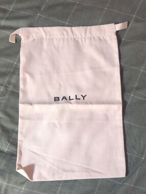 BALLY Creme Dust Bag